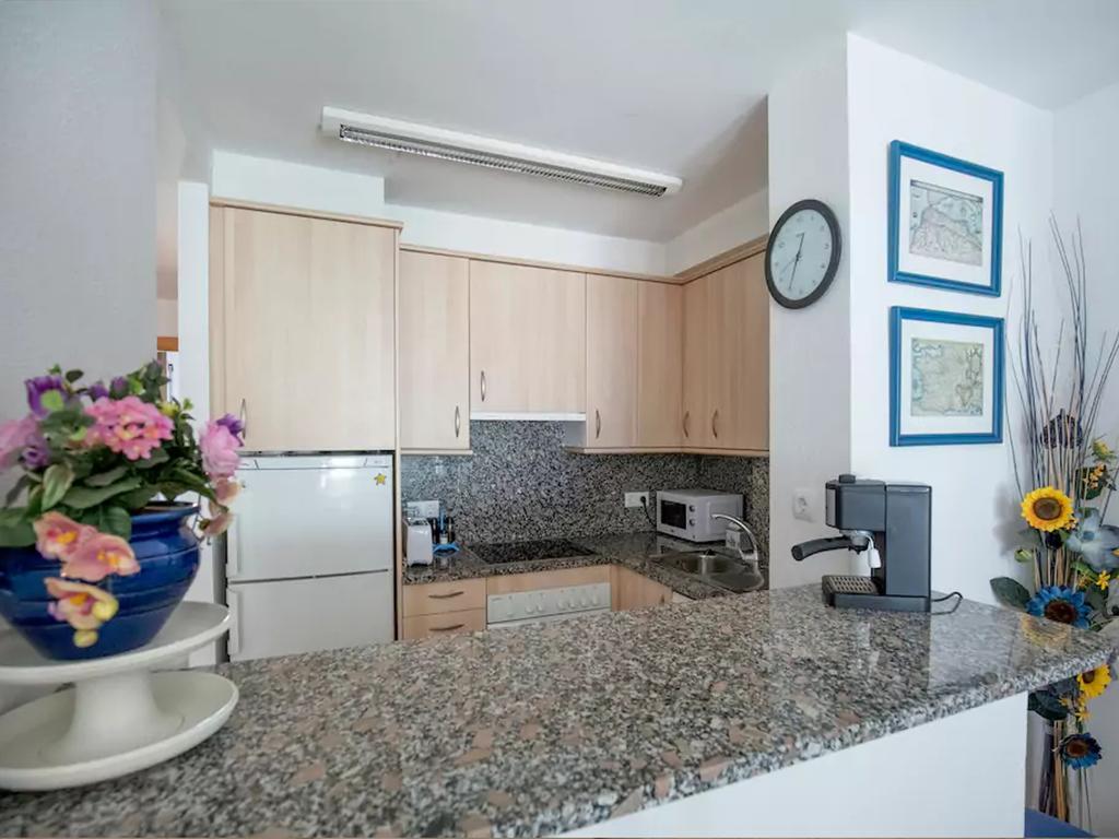 Mirablau Apartment Емпуриабрава Екстериор снимка